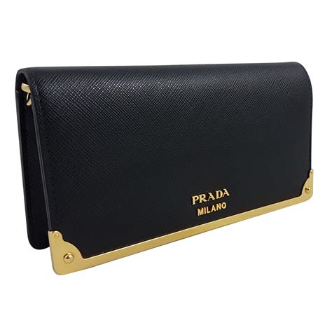 prada wallet 2018